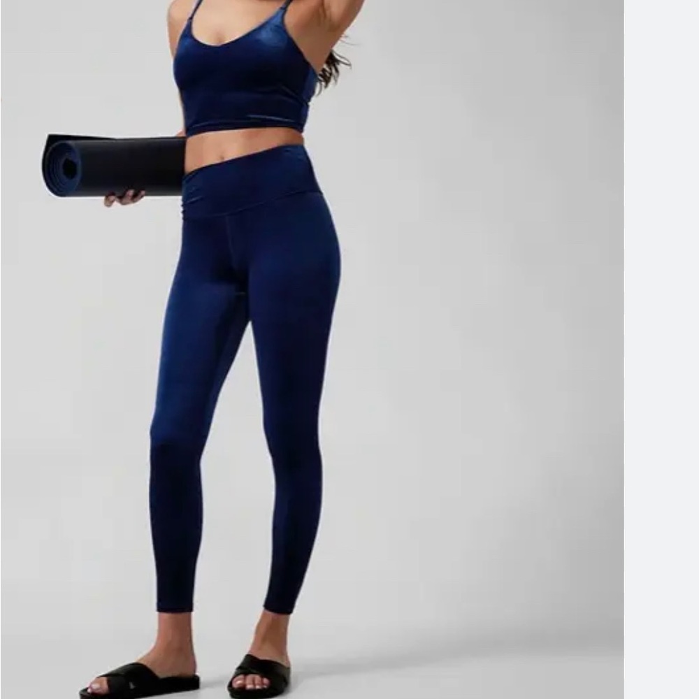 Athleta Elation velvet tights - midnight blue